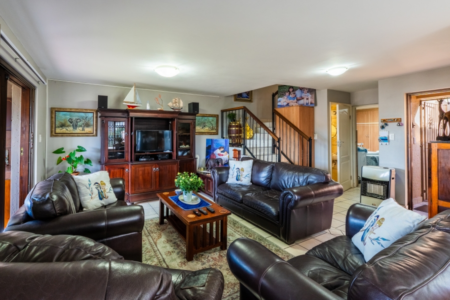 3 Bedroom Property for Sale in Island View Western Cape